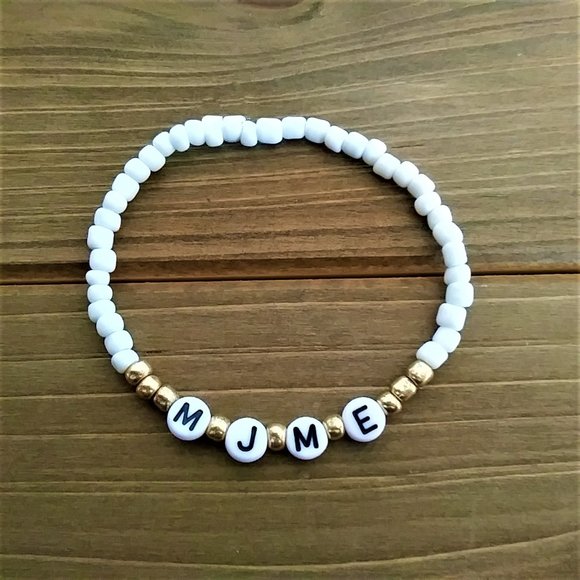 3/$49 New Personalized Beaded Name/Word Bracelets - Picture 5 of 8